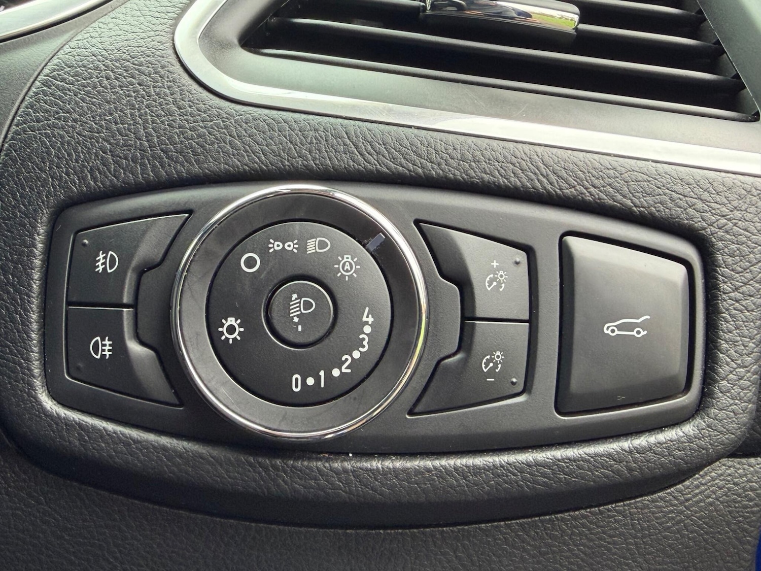 Used Ford S-Max 2016 for sale - 78127515: Photo 23