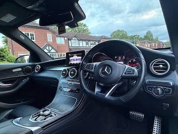 Used Mercedes-Benz GLC 2018 for sale - 78636875: Photo