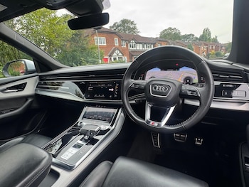 Used Audi Q8 2019 for sale - 76283871: Photo
