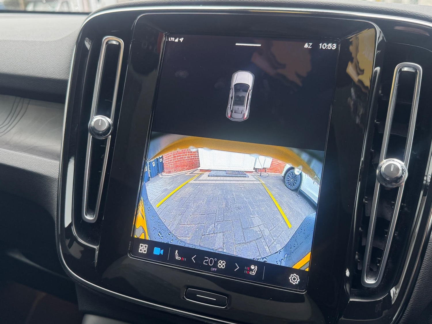 Used Volvo C40 2022 for sale - 77633262: Photo 12