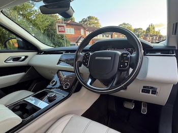 Used Land Rover Range Rover Velar 2019 for sale - 79453597: Photo