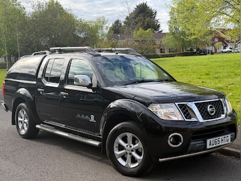 Used Nissan Navara 2015 for sale - 78319518: Photo