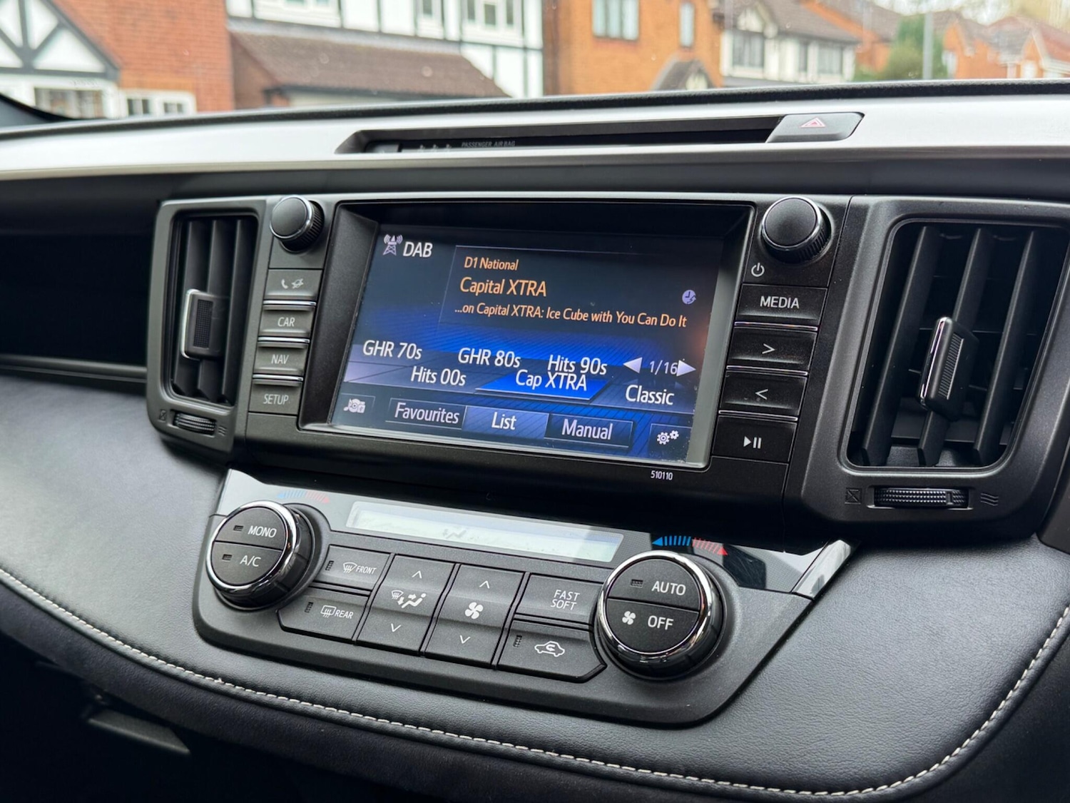 Used Toyota RAV4 for sale - 78136311: Photo 11