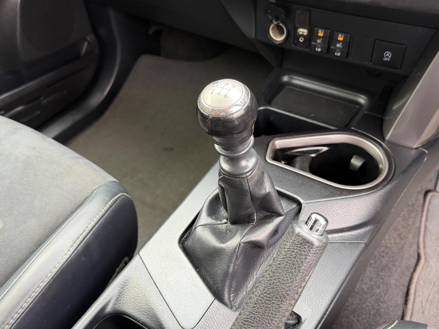 Used Toyota RAV4 for sale - 78136311: Photo 13