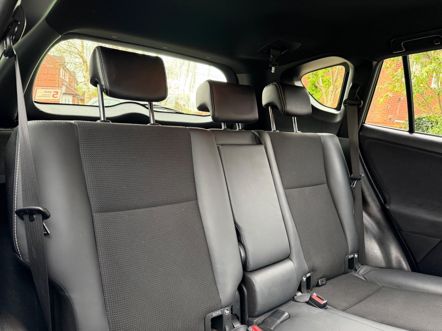 Used Toyota RAV4 for sale - 78136311: Photo 8