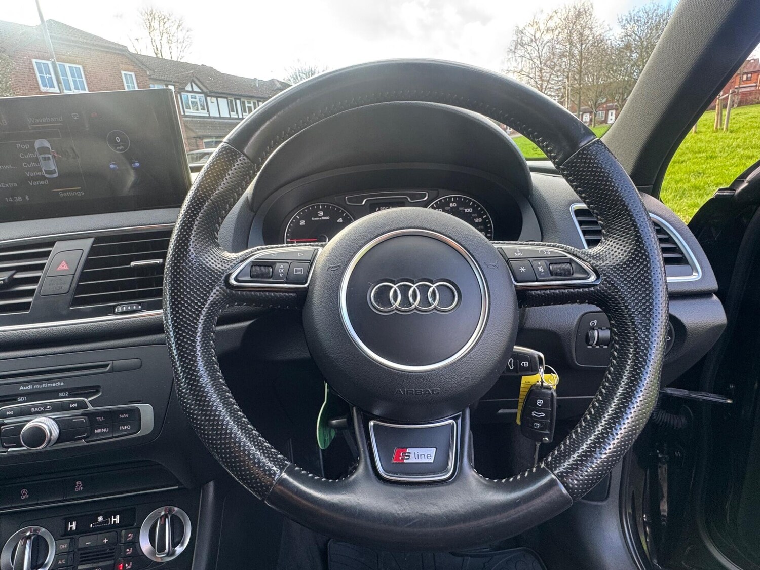 Used Audi Q3 for sale - 77658994: Photo 8