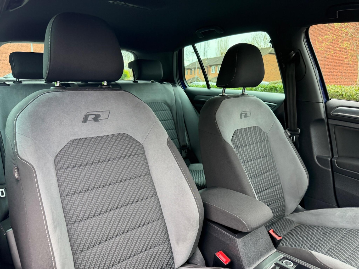 Used Volkswagen Golf for sale - 78007879: Photo 4