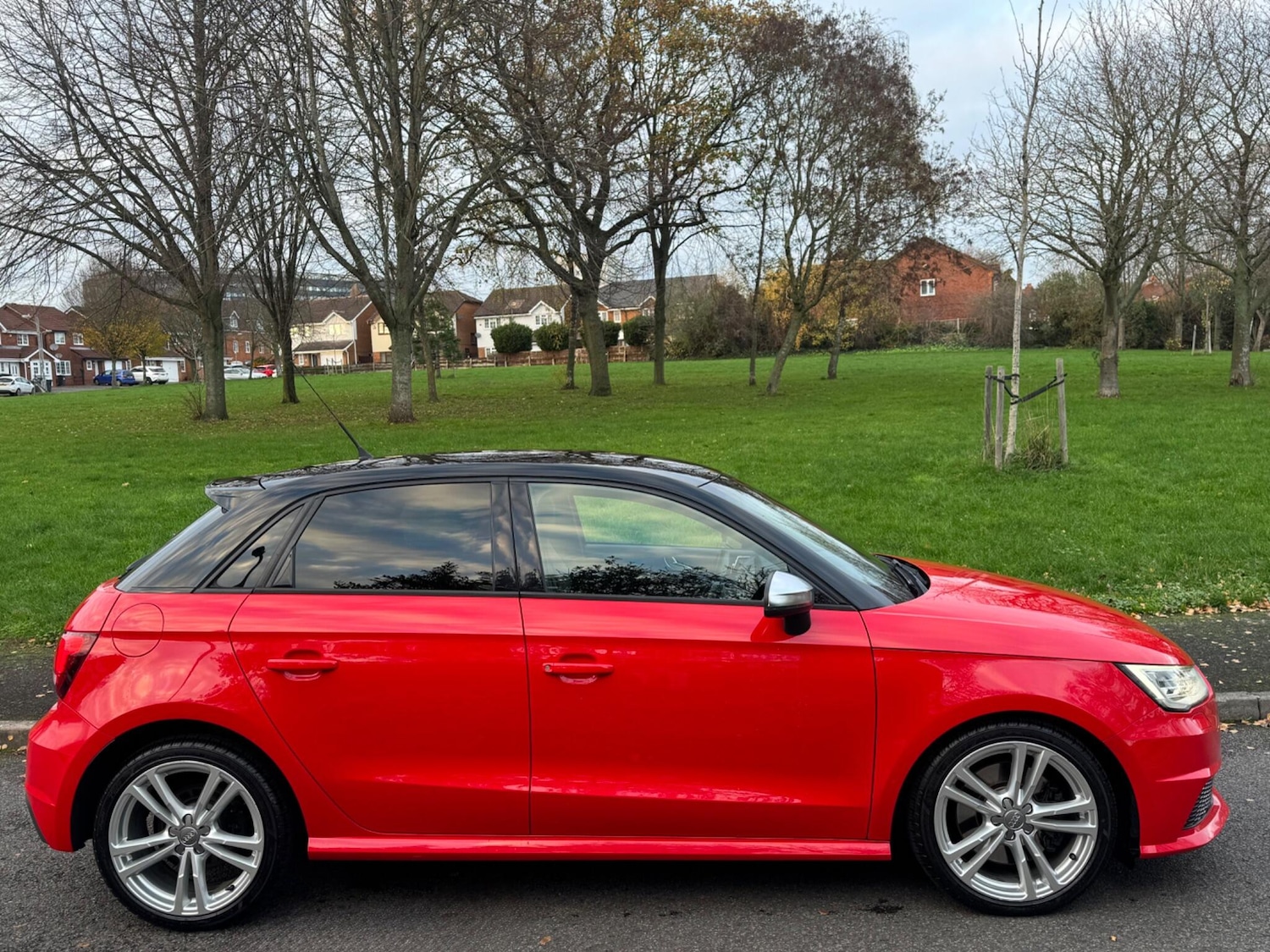 Used Audi A1 2014 for sale - 76607885: Photo 11