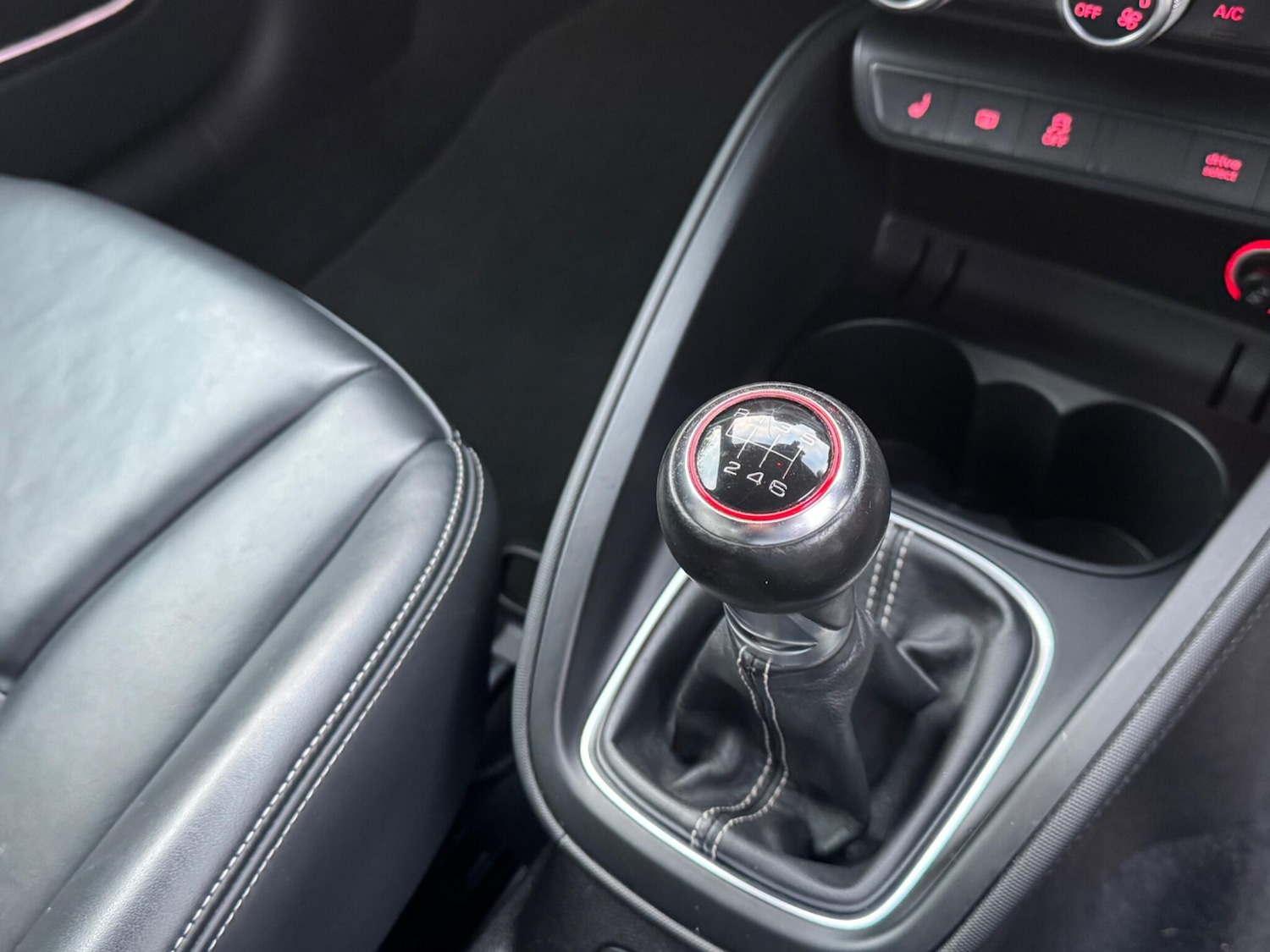 Used Audi A1 2014 for sale - 76607885: Photo 16