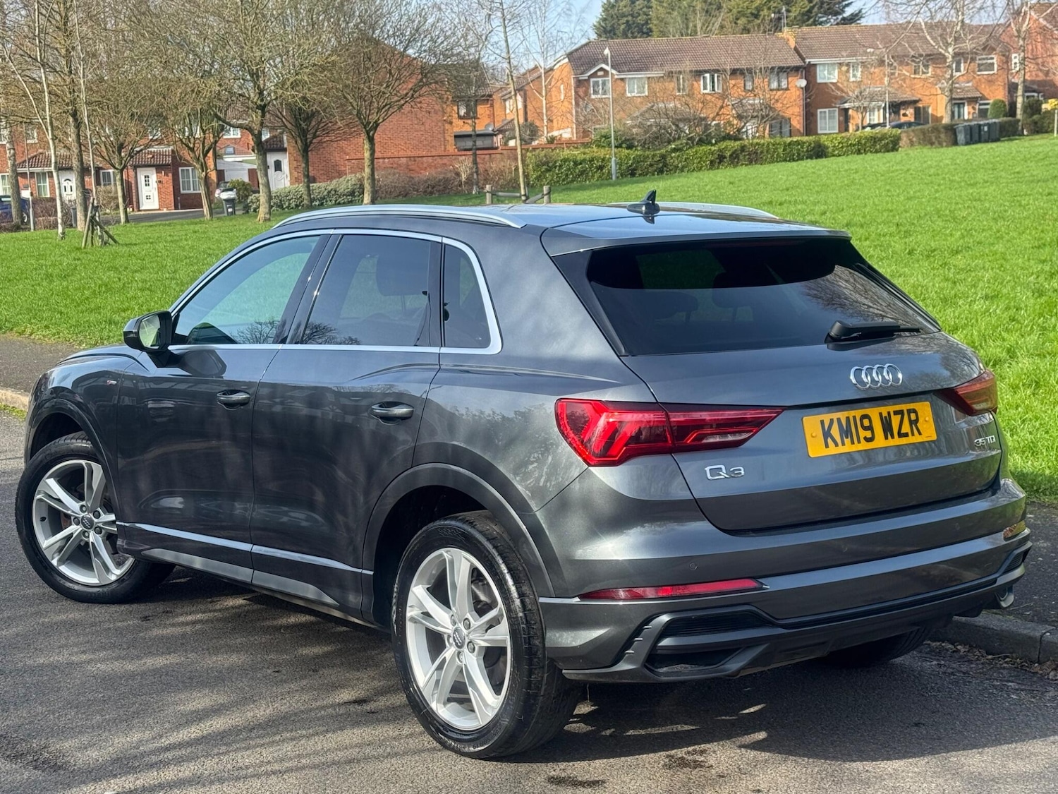 Used Audi Q3 2019 for sale - 77696512: Photo 2