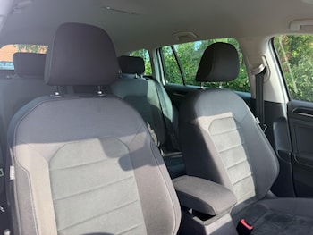 Used Volkswagen Golf 2017 for sale - 79396067: Photo