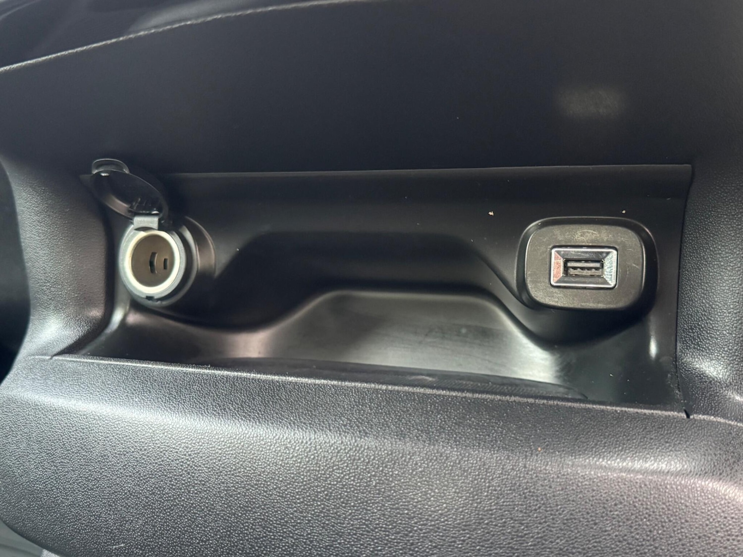 Used Citroen C4 Cactus 2019 for sale - 76538214: Photo 20