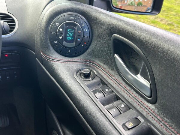 Used Renault Espace 2007 for sale - 76282792: Photo 16