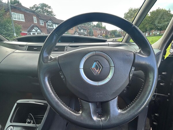 Used Renault Espace 2007 for sale - 76282792: Photo 4