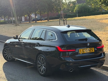Used BMW 3 Series 2021 for sale - 79255484: Photo