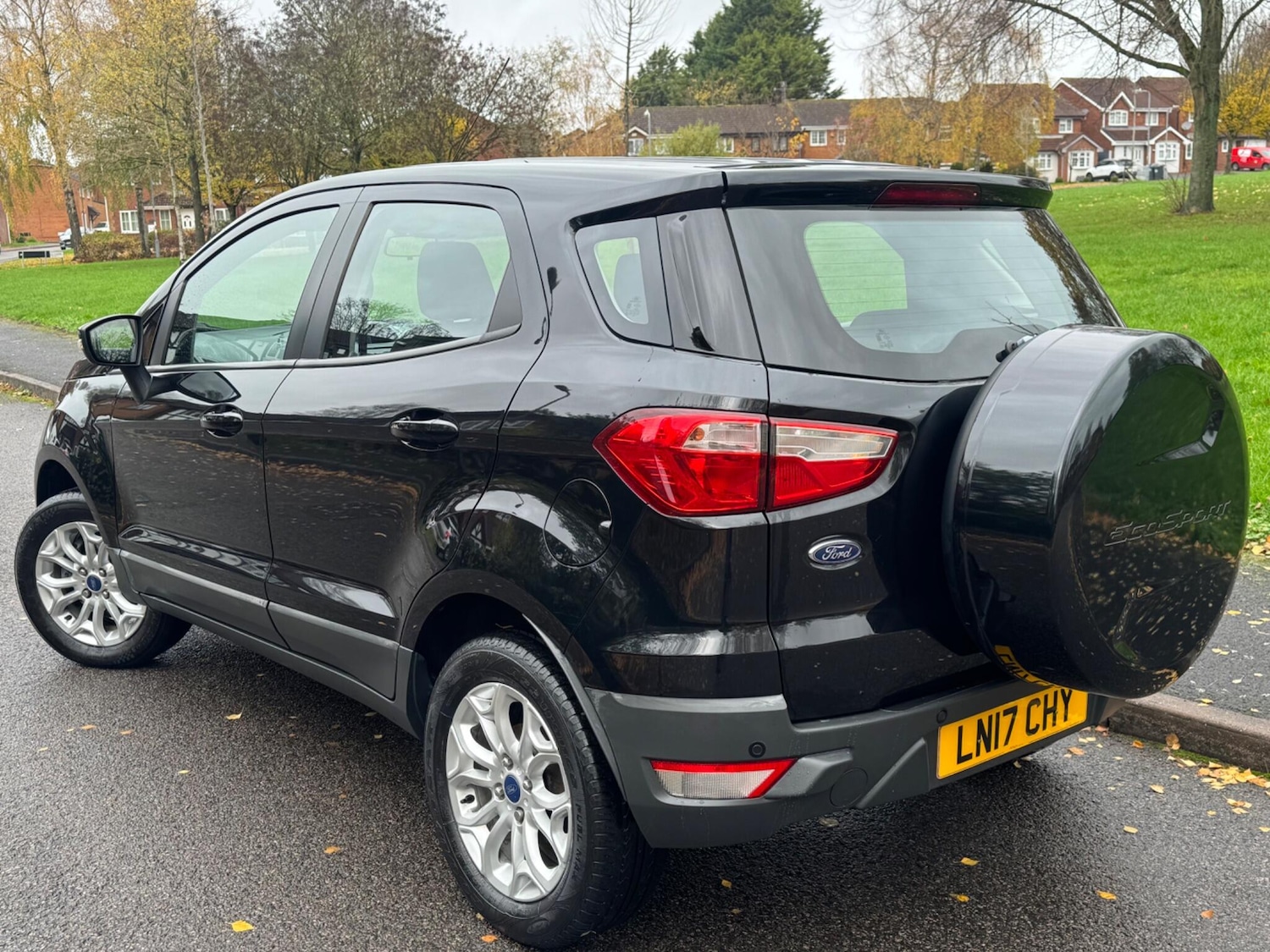 Used Ford Ecosport 2017 for sale - 76549240: Photo 2