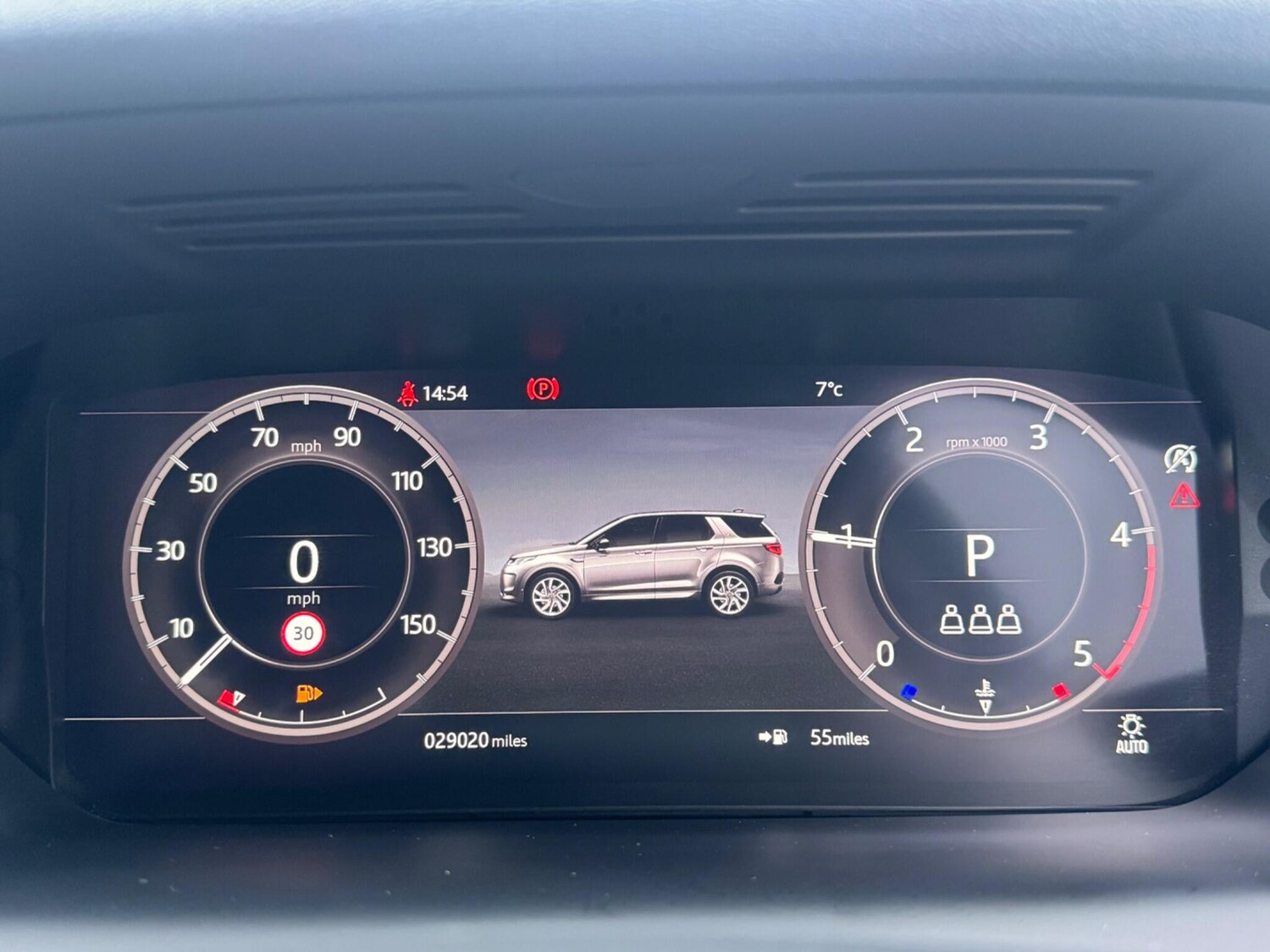 Used Land Rover Discovery Sport 2020 for sale - 77633920: Photo 9