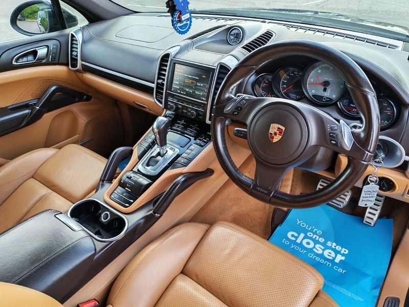 Used Porsche Cayenne 2013 for sale - 77027734: Photo 16