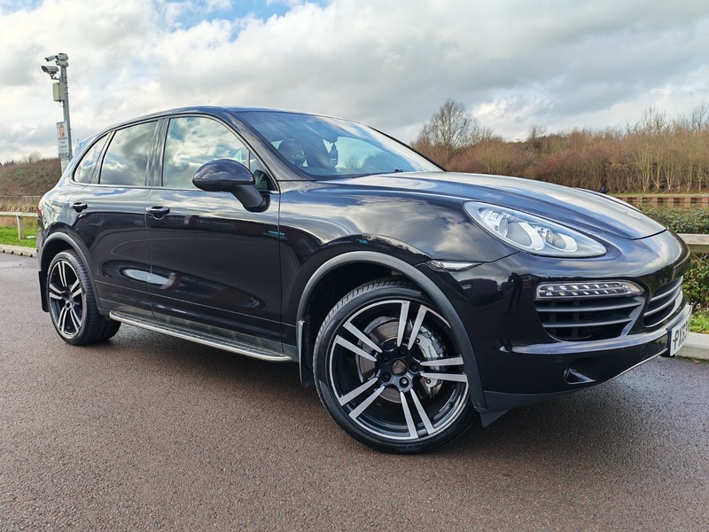 Used Porsche Cayenne 2013 for sale - 77027734: Photo 2