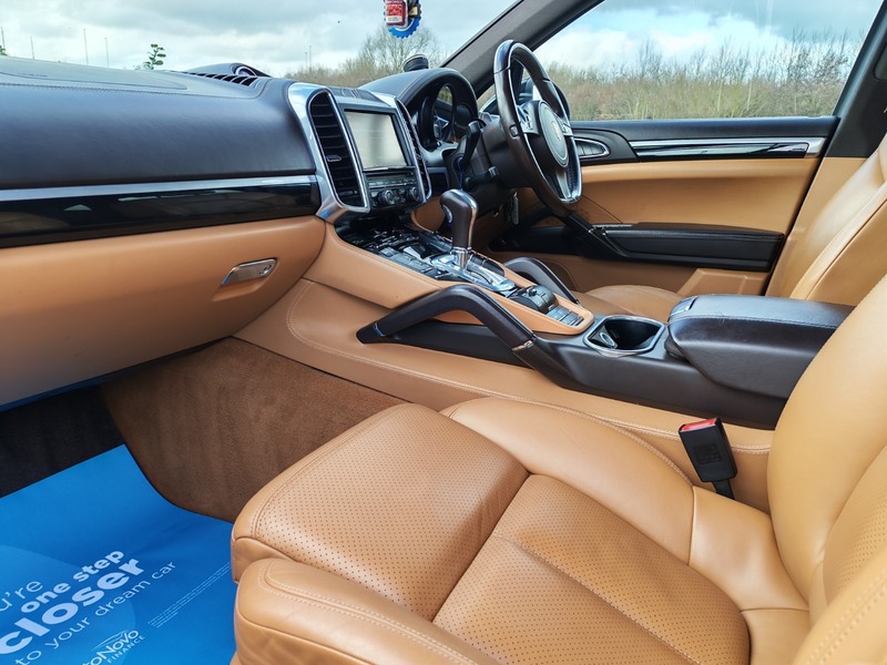 Used Porsche Cayenne 2013 for sale - 77027734: Photo 22