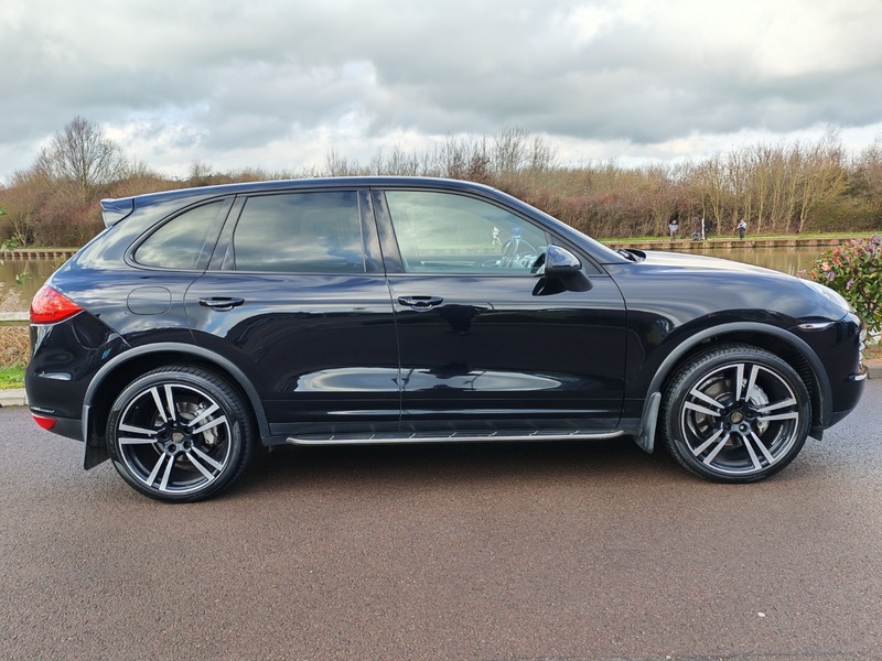 Used Porsche Cayenne 2013 for sale - 77027734: Photo 3