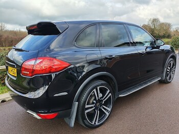 Used Porsche Cayenne 2013 for sale - 77027734: Photo