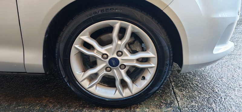 Used Ford B-MAX 2014 for sale - 76896639: Photo 13