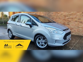 2014 - 1.0 EcoBoost 125 Titanium X 5dr