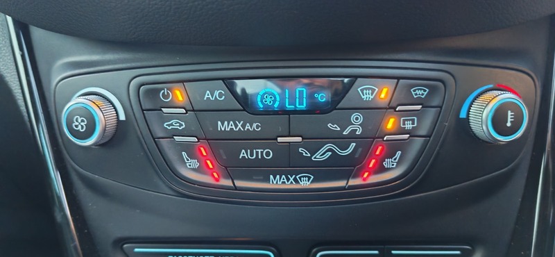 Used Ford B-MAX 2014 for sale - 76896639: Photo 32