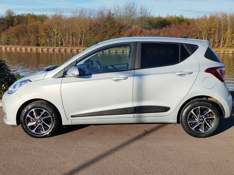 Used Hyundai i10 2018 for sale - 76896630: Photo 10