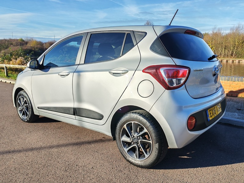 Used Hyundai i10 2018 for sale - 76896630: Photo 11