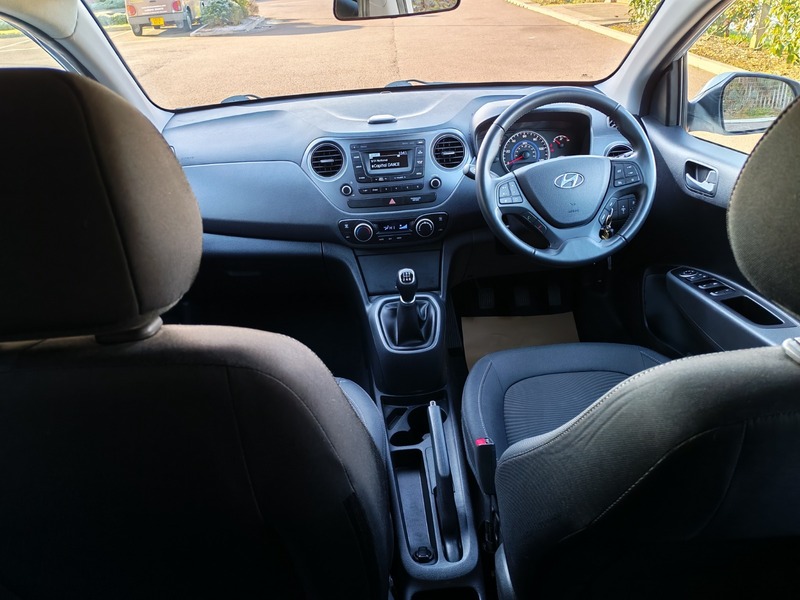 Used Hyundai i10 2018 for sale - 76896630: Photo 18