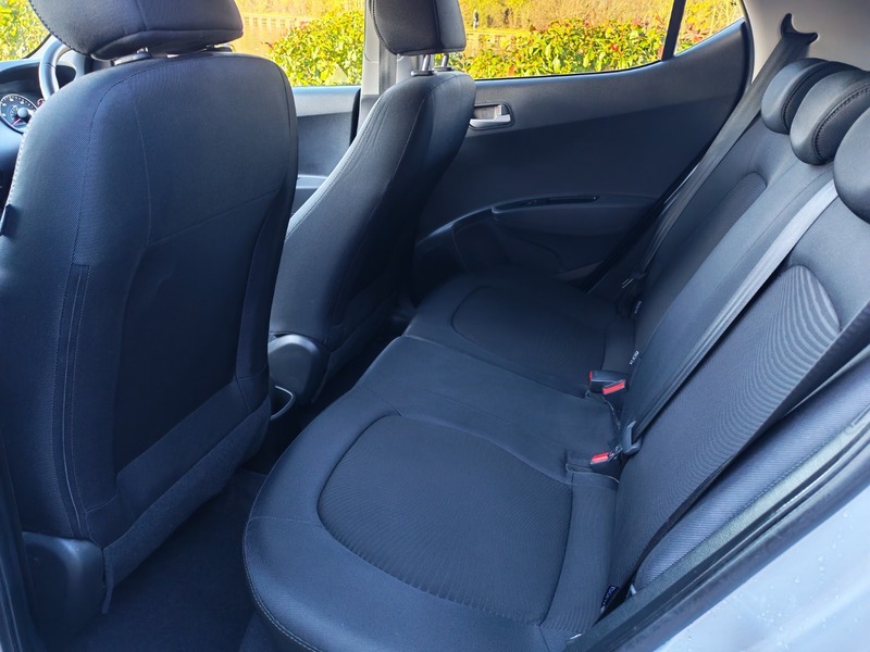 Used Hyundai i10 2018 for sale - 76896630: Photo 19