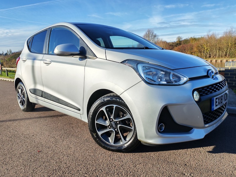 Used Hyundai i10 2018 for sale - 76896630: Photo 2