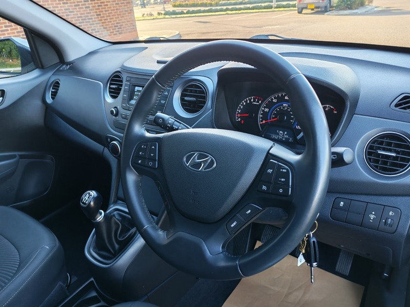 Used Hyundai i10 2018 for sale - 76896630: Photo 23