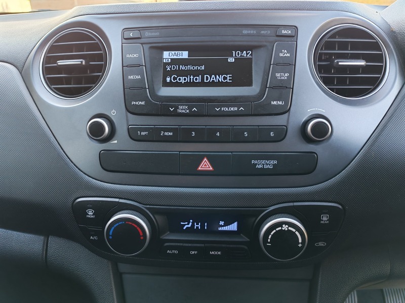 Used Hyundai i10 2018 for sale - 76896630: Photo 31