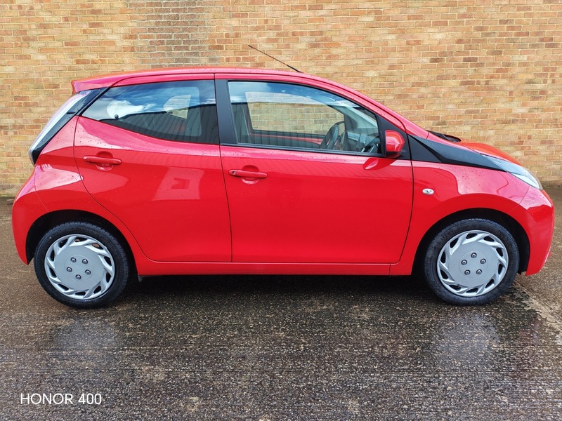 Used Toyota AYGO 2018 for sale - 77395023: Photo 2