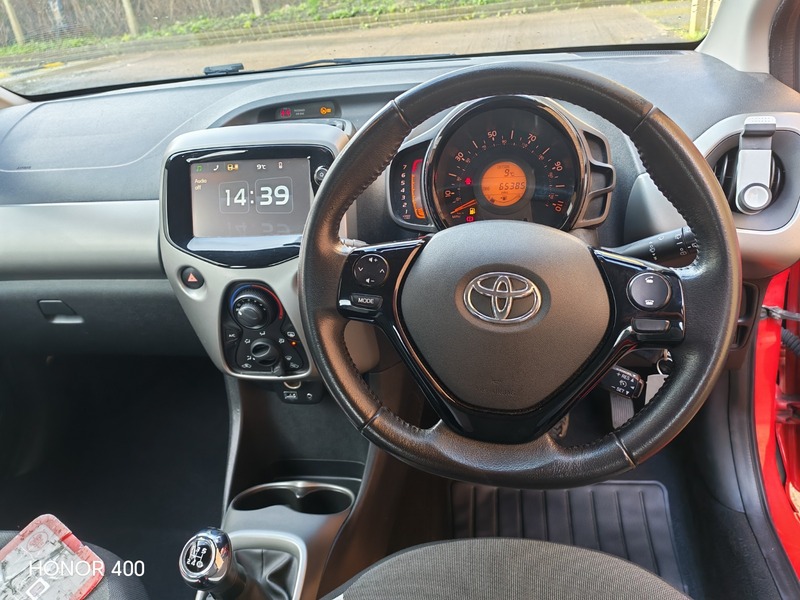 Used Toyota AYGO 2018 for sale - 77395023: Photo 21