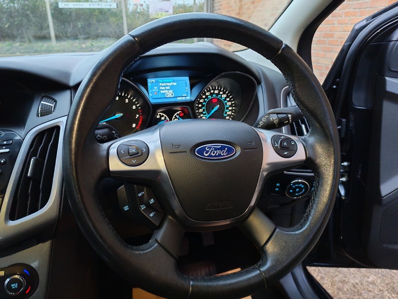 Used Ford Focus 2014 for sale - 76900069: Photo 18