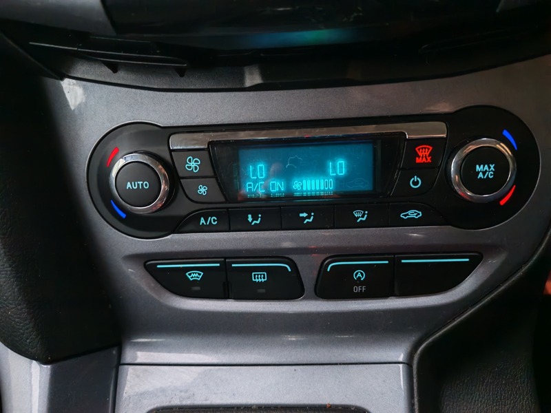 Used Ford Focus 2014 for sale - 76900069: Photo 26