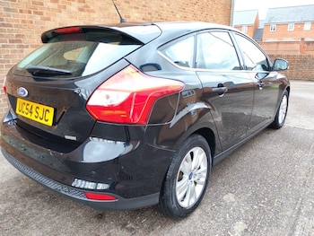 Used Ford Focus 2014 for sale - 76900069: Photo