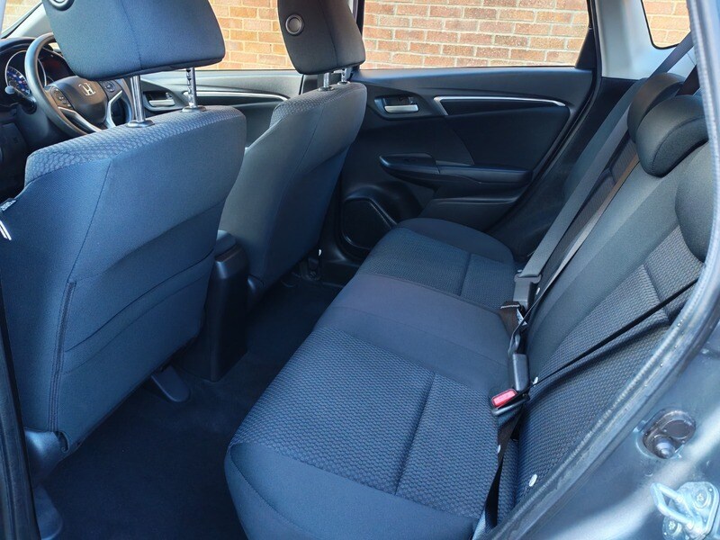 Used Honda Jazz 2018 for sale - 77342362: Photo 12