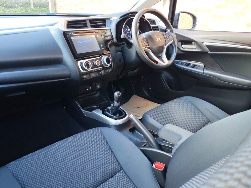 Used Honda Jazz 2018 for sale - 77342362: Photo 14