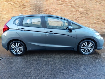 Used Honda Jazz 2018 for sale - 77342362: Photo