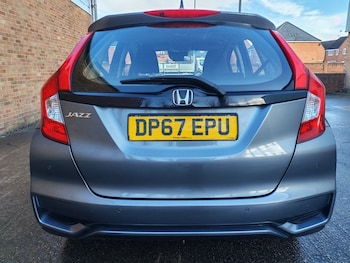 Used Honda Jazz 2018 for sale - 77342362: Photo