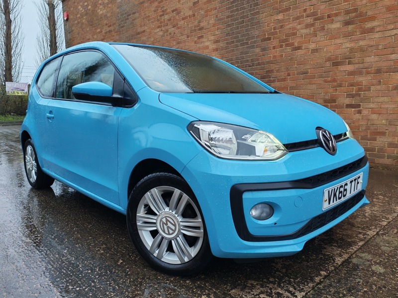 Used Volkswagen up! 2016 for sale - 76986584: Photo 2