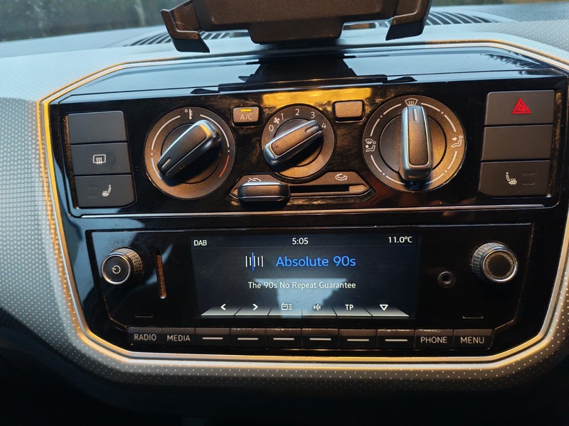 Used Volkswagen up! 2016 for sale - 76986584: Photo 24