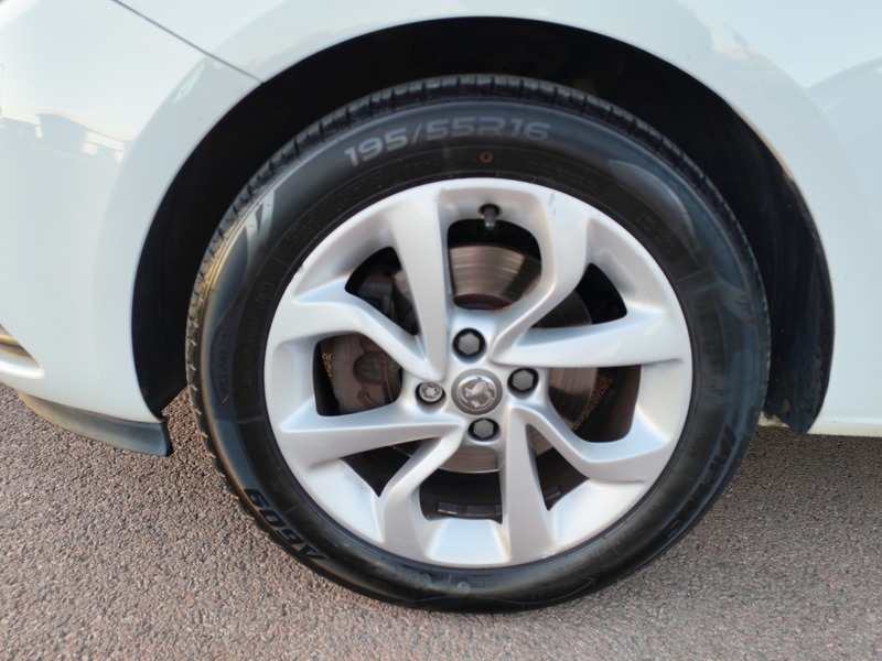 Used Vauxhall Corsa 2016 for sale - 76900067: Photo 13