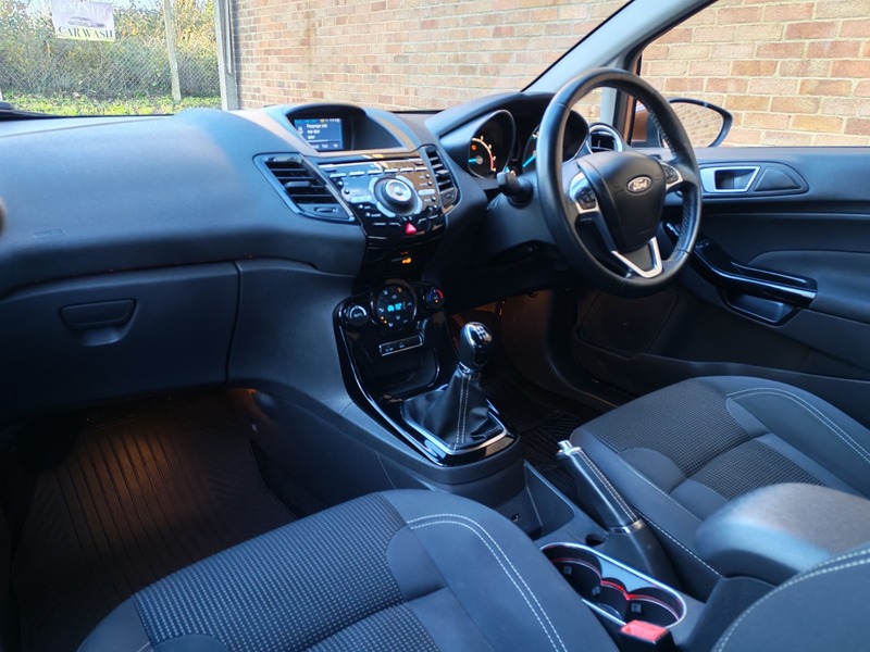 Used Ford Fiesta 2016 for sale - 76910812: Photo 22