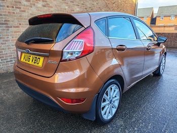Used Ford Fiesta 2016 for sale - 76910812: Photo
